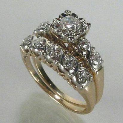 Retro Glittering Gold Ring