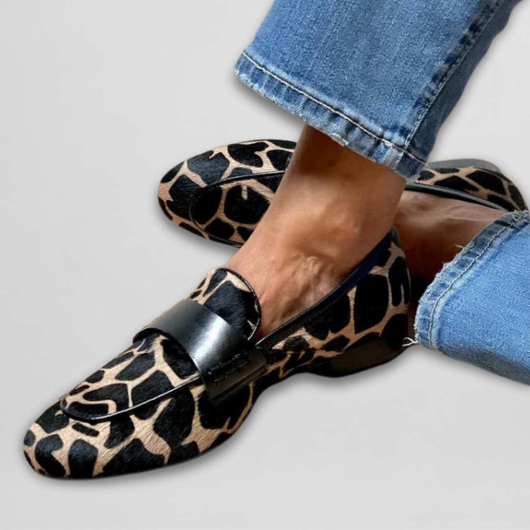 Mary | Leopard Print Loafer