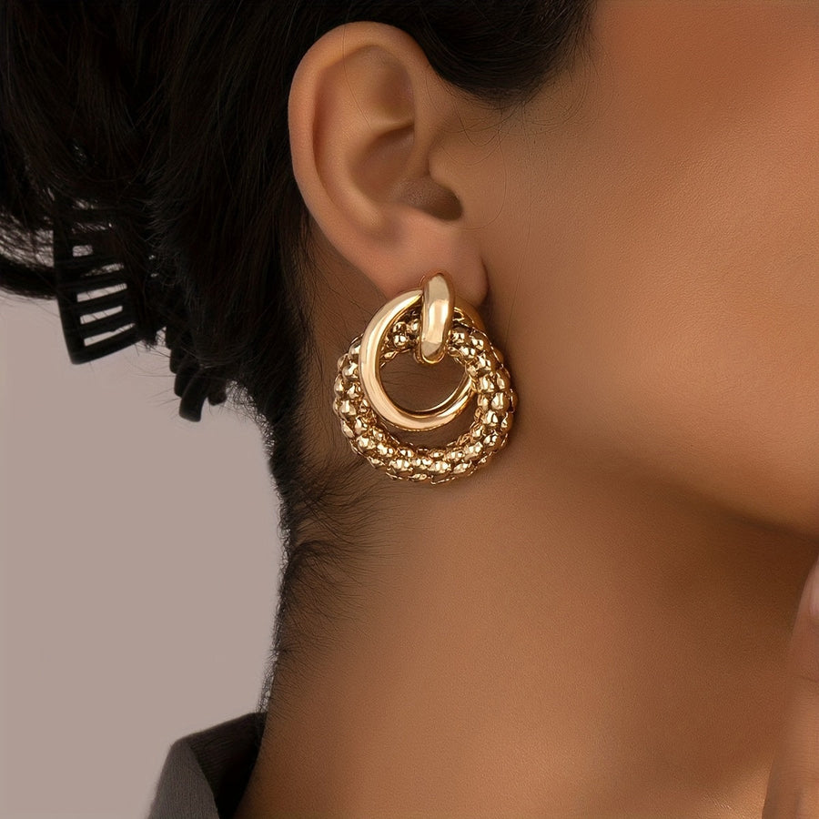 Elegant Circle Design Gold-Tone Geometric Earrings