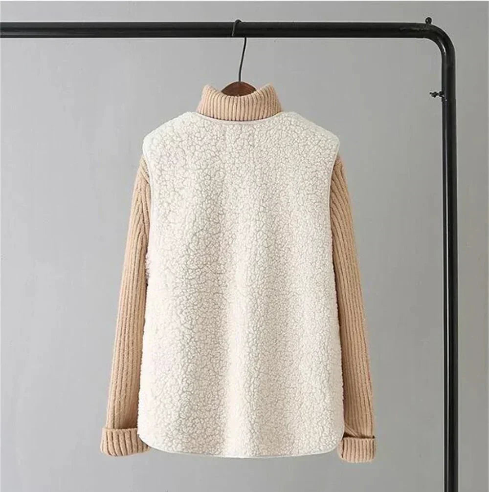 Lisa Classic Cardigan