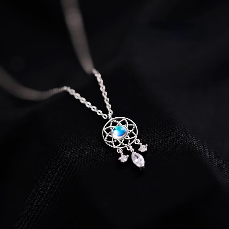 Moonstone necklace - Dreamcatcher