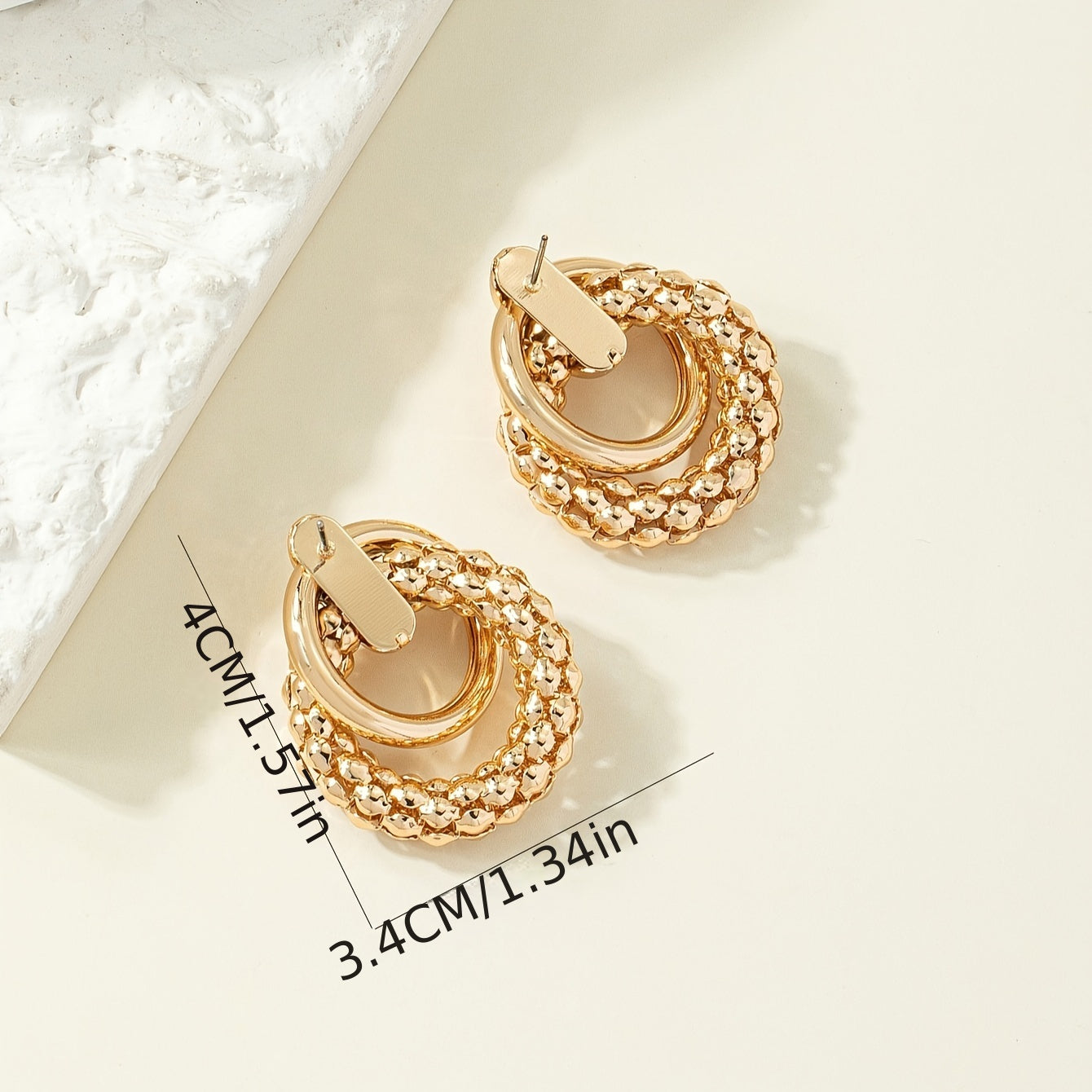 Elegant Circle Design Gold-Tone Geometric Earrings