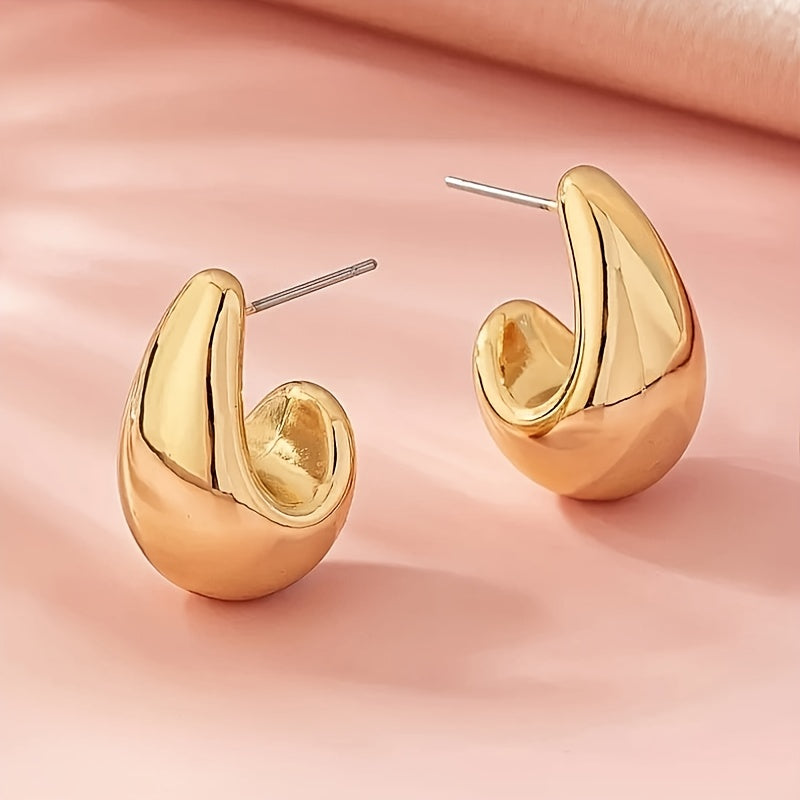 Minimalist Gold C-Shape Sculptural Stud Earrings
