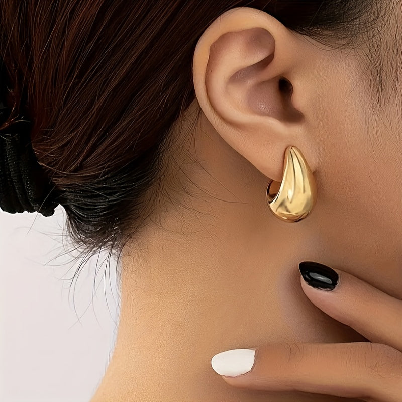 Minimalist Gold C-Shape Sculptural Stud Earrings