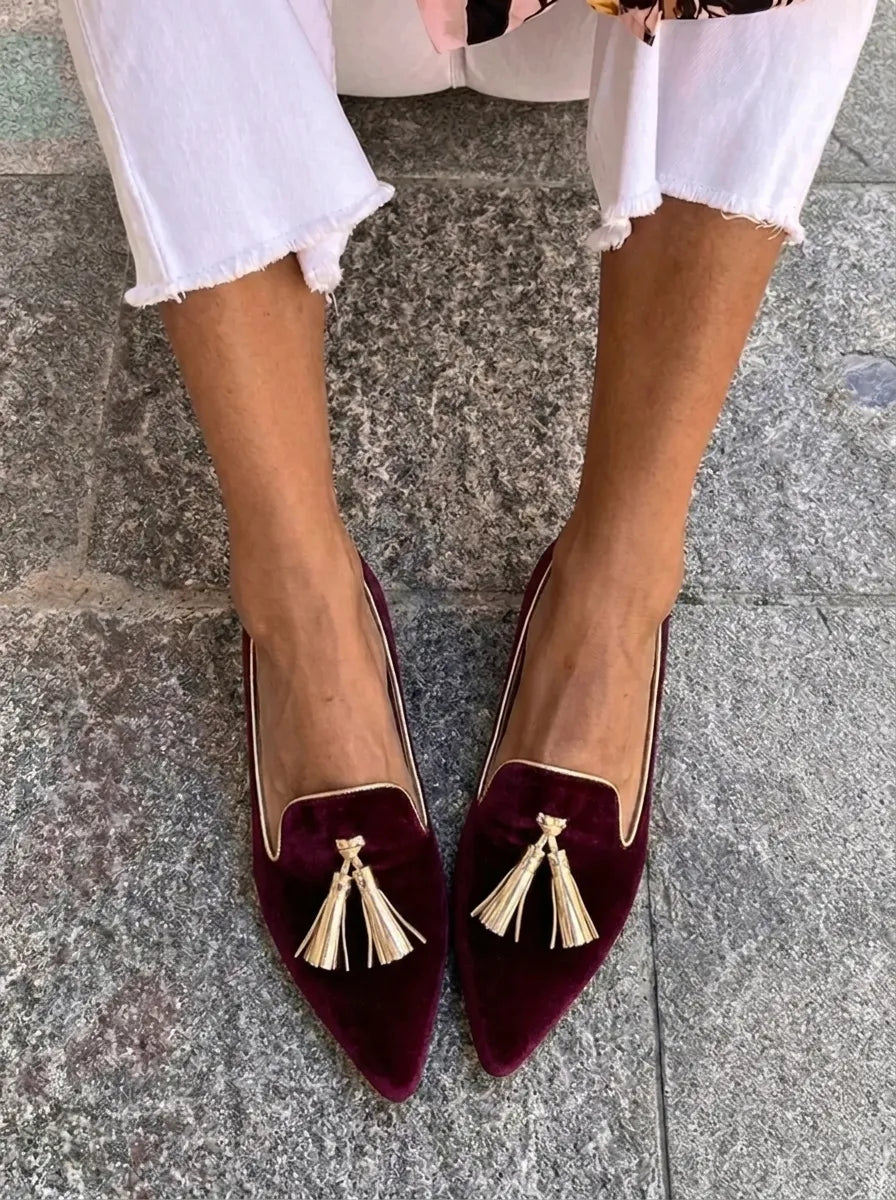 Loafer with Elegant Tassel