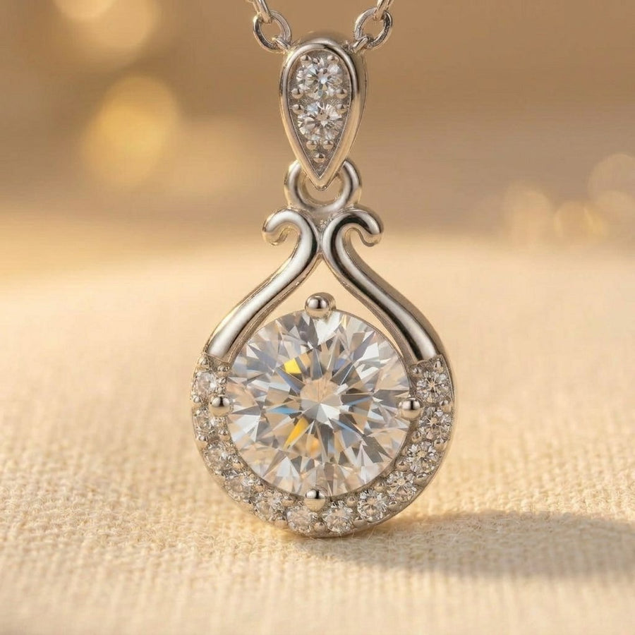 925 Sterling Silver Elegant Moissanite Pendant Necklace With Classic T Necklace