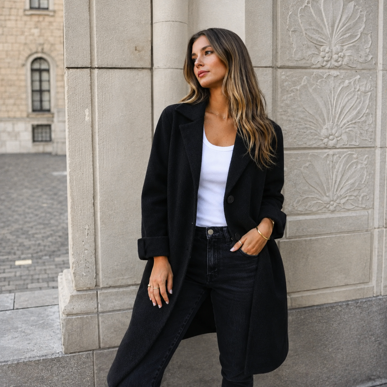 Melanie | Classic Buttoned Coat